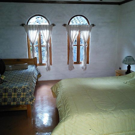 Hospedaje Higueron Banos  Room photo